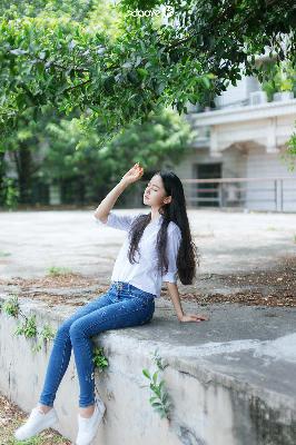 雏鸟幼儿小学生张婉莹,女大学生的沙龙室